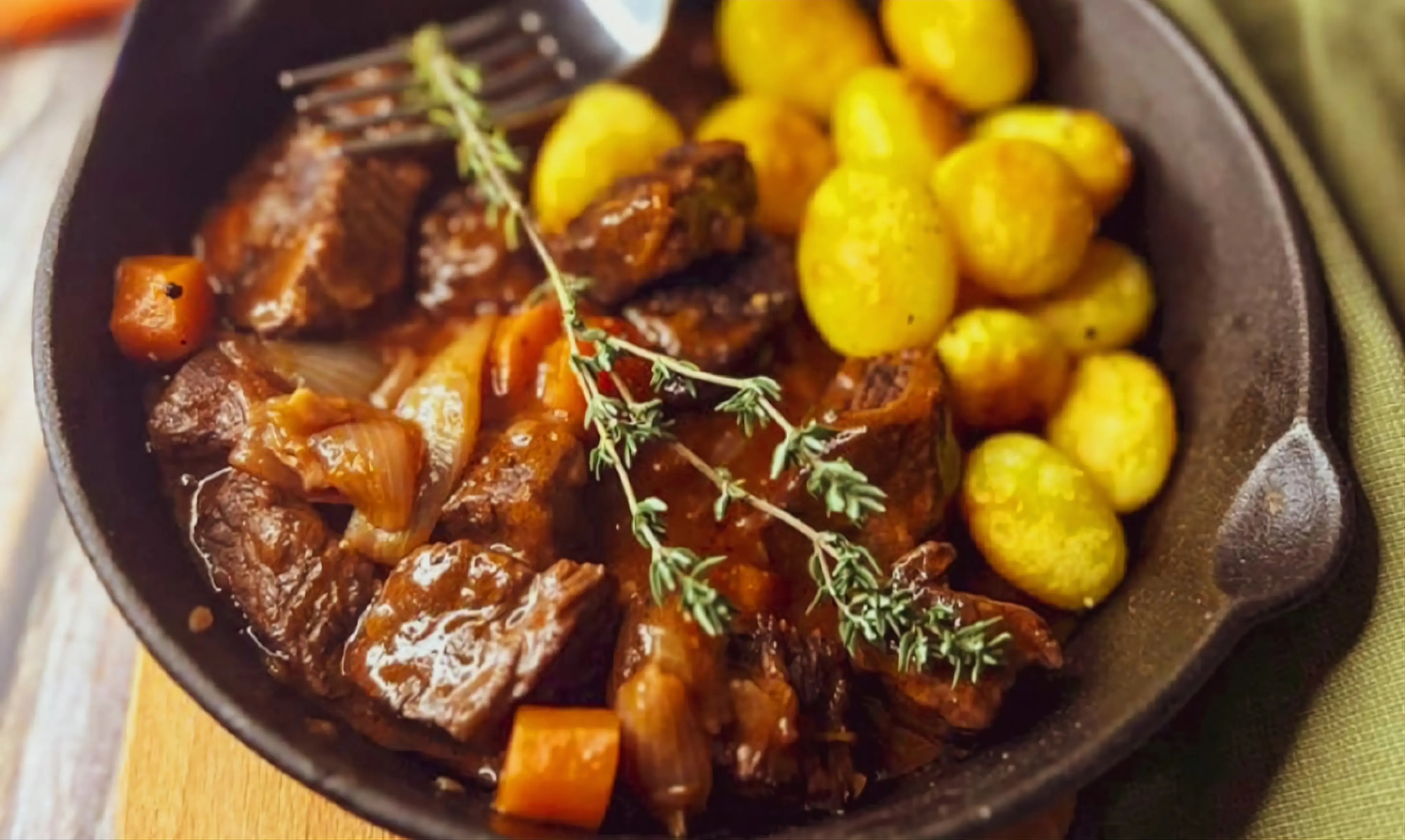 beef bourguignon image